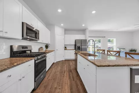 204 Leaflet Loop, Pawleys Island, SC 29585 photo 14