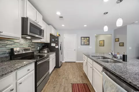 Kitchen - 168 Oak Leaf Dr, Longs, SC 29568 photo 4 of 4