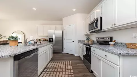 7383 Meadow Walk Loop, Loris, SC 29569 photo 4