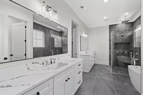 Bath - 1004 Bufflehead Dr, Conway, SC 29526 photo 1 of 7