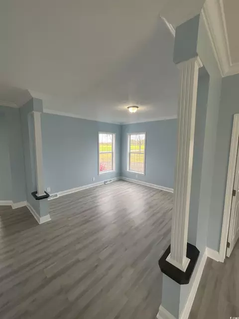 Living - 3534 Carter Rd, Loris, SC 29569 photo 5 of 5