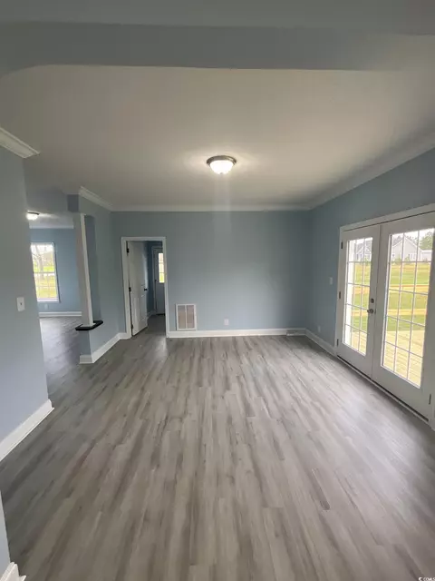 Living - 3534 Carter Rd, Loris, SC 29569 photo 4 of 5