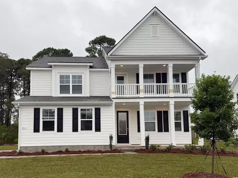 813 Belle Dr, North Myrtle Beach, SC 29582