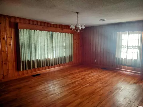 77 Jacobs Ave, Georgetown, SC 29440 photo 6