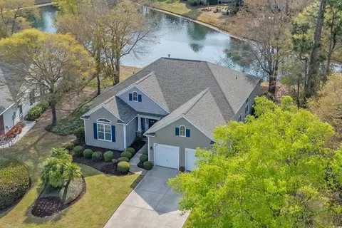 742 Camden Cir, Pawleys Island, SC 29585