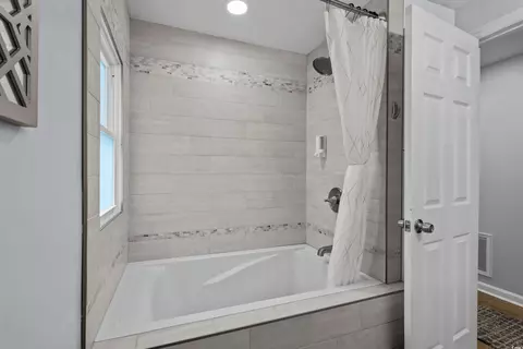 Bath - 613 Cypress Dr, Surfside Beach, SC 29575 photo 2 of 3