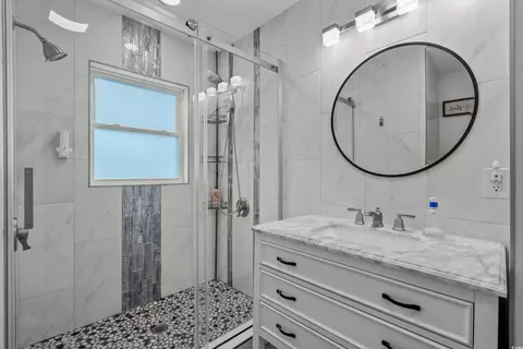 Bath - 613 Cypress Dr, Surfside Beach, SC 29575 photo 3 of 3