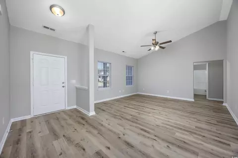352 Oak Crest Cir, Longs, SC 29568 photo 4