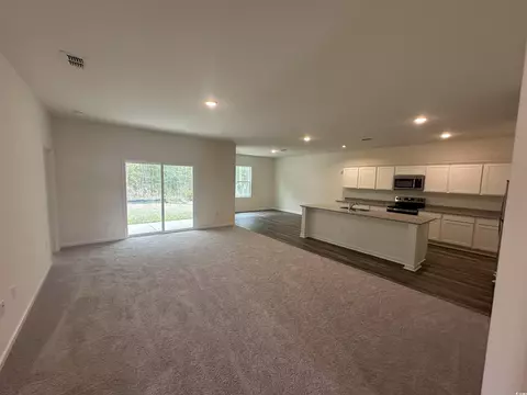 Living - 648 Castillo Dr, Loris, SC 29569 photo 1 of 1