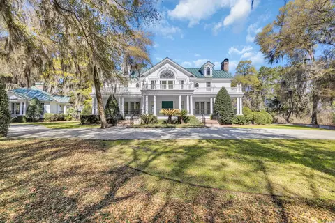 511 Rice Bluff Rd, Pawleys Island, SC 29585