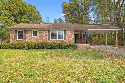 4162 Stevens St, Loris, SC 29569