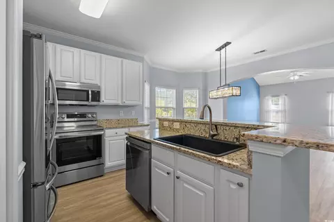 Kitchen - 718 Botany Loop #718, Murrells Inlet, SC 29576 photo 1 of 3