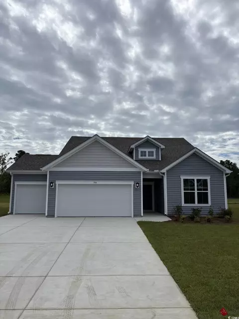 194 Glengrove Ln, Murrells Inlet, SC 29576