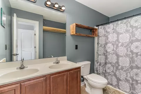 Bath - 113 Winding Path Dr, Loris, SC 29569 photo 3 of 3