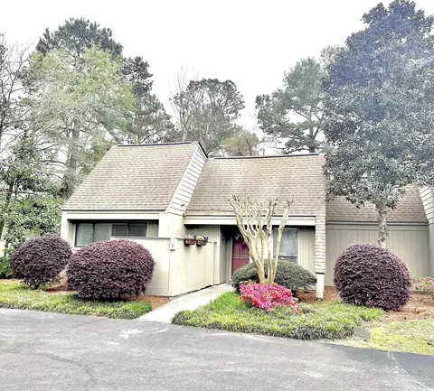 103 Club Cir #1-1, Pawleys Island, SC 29585