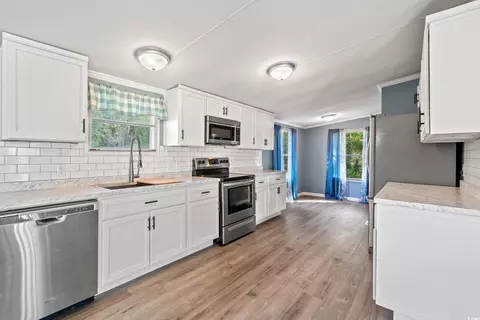 109 Diff Ave, Loris, SC 29569 photo 4