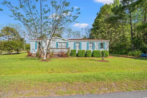 109 Diff Ave, Loris, SC 29569