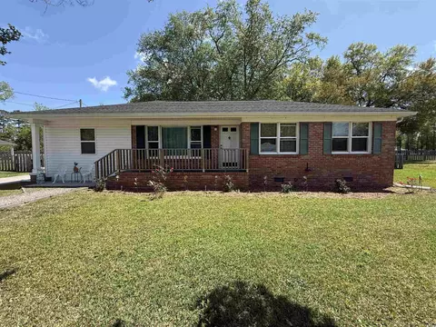 2005 Loblolly St, Georgetown, SC 29440