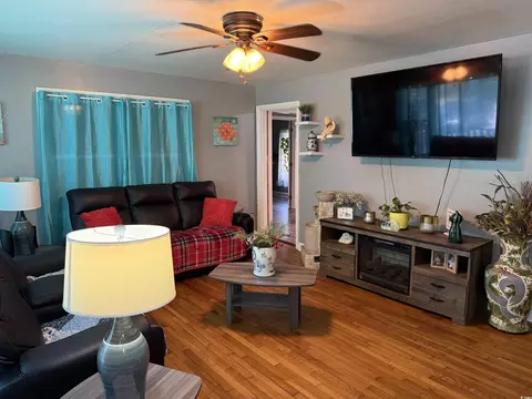 Living - 2005 Loblolly St, Georgetown, SC 29440 photo 1 of 2