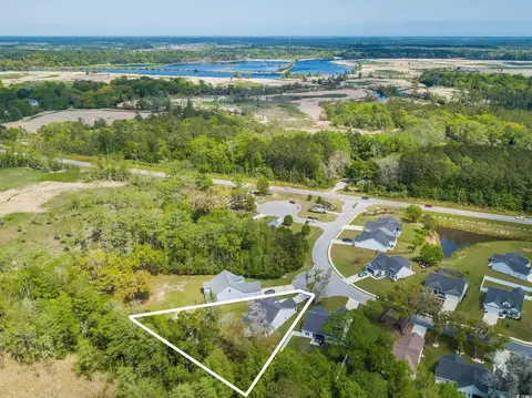 74 N Levee Dr, Georgetown, SC 29440 photo 4