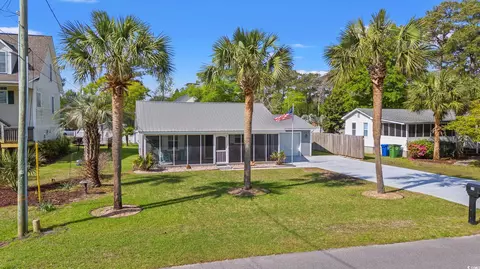 319 Sparrow Dr, Surfside Beach, SC 29575