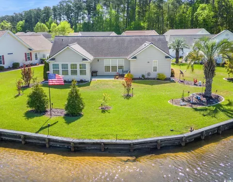 1154 Lampwick Ln, Murrells Inlet, SC 29576