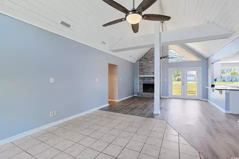 584 Circle Dr, Surfside Beach, SC 29575 photo 4
