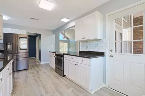 584 Circle Dr, Surfside Beach, SC 29575 photo 12