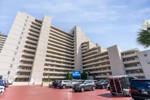 100 Ocean Creek Dr #F-5, Myrtle Beach, SC 29572