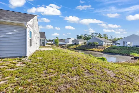 Exterior - 500 Dundalk Dr, Conway, SC 29526 photo 3 of 5