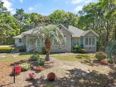 321 Heather Ct, Sunset Beach, NC 28468