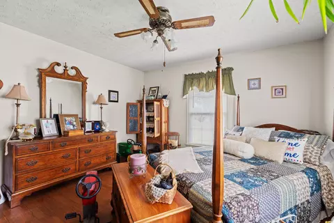 2425 First Loop Rd, Fork, SC 29543 photo 16