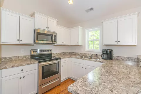 247 Rolling Oak Dr, Georgetown, SC 29440 photo 5