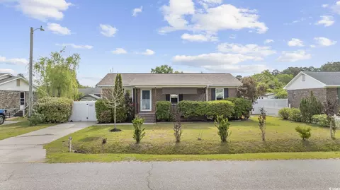 706 Birch Ln, Conway, SC 29526
