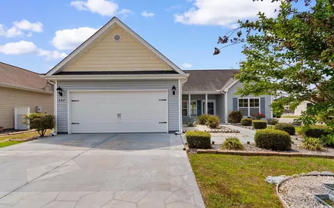 207 Cupola Dr, Longs, SC 29568