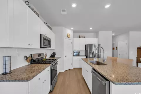 Kitchen - 366 Fennec Loop, Conway, SC 29526 photo 3 of 4