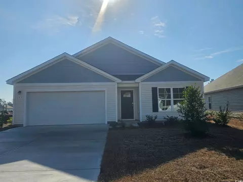 177 Ashworth Dr, Tabor City, NC 28463