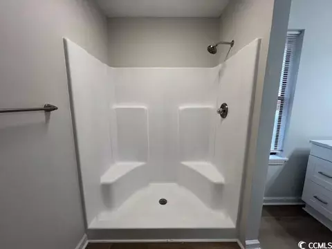 Bath - 116 Hickory Dr, Conway, SC 29526 photo 2 of 4