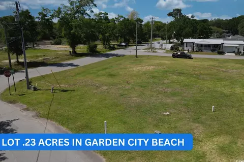 399 Elizabeth Dr, Murrells Inlet, SC 29576