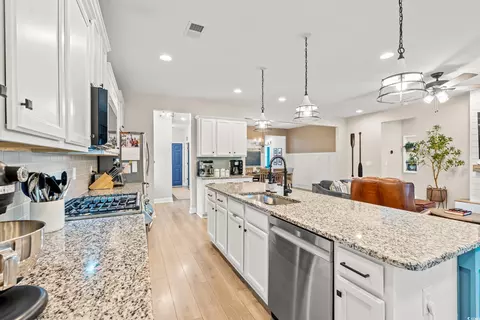 127 Emerald Rush Ct, Longs, SC 29568 photo 8