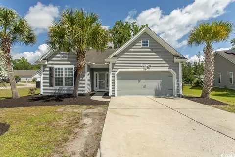 601 Blue Daisy Ct, Loris, SC 29569