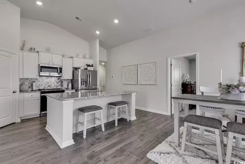 Kitchen - 528 Courtridge Loop, Conway, SC 29526 photo 4 of 4