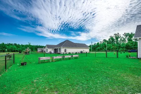 Exterior - 3148 Gause Rd, Loris, SC 29569 photo 7 of 9