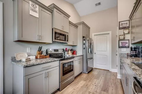 Kitchen - 3148 Gause Rd, Loris, SC 29569 photo 1 of 2