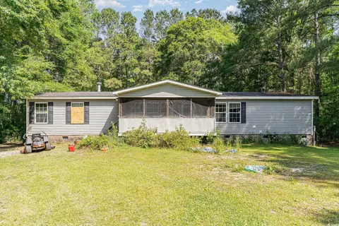 563 Old Pireway Rd, Conway, SC 29526