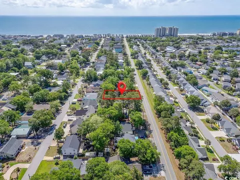 332 Melody Ln, Surfside Beach, SC 29575