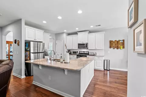 802 Devon Estate Ave, Myrtle Beach, SC 29588 photo 9