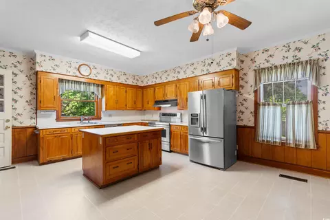 118 Ford Ave, Mullins, SC 29574 photo 8
