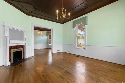 118 Ford Ave, Mullins, SC 29574 photo 4