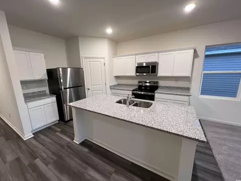 620 Muster Field Ct, Conway, SC 29526 photo 3